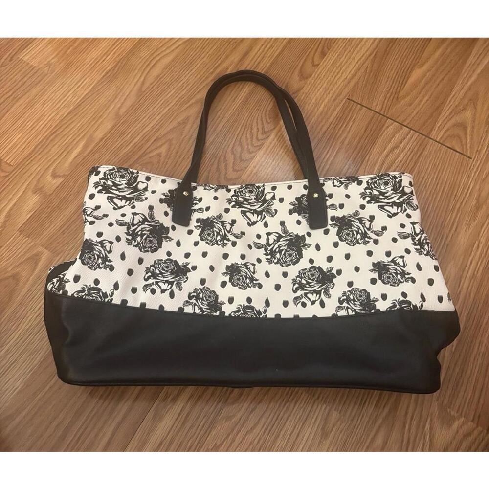 Betsey Johnson Black and White Tote with Floral Print and Bow - Picture 9 of 9